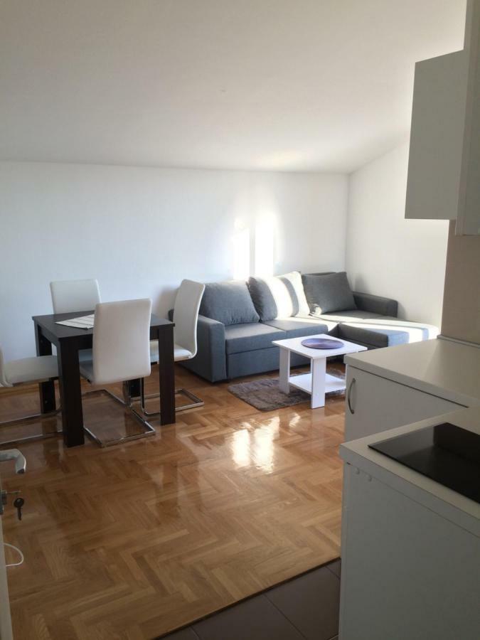 Apartments Antonija Sukošan 外观 照片